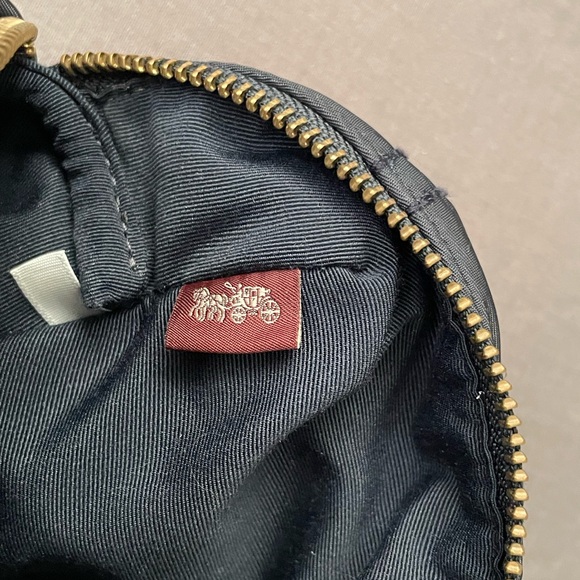 Coach Small Boxy Cosmetic Case with Ruching - Picture 4 of 9